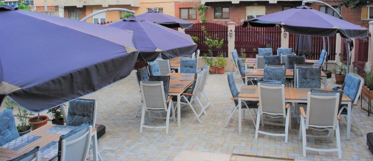 Hotel Corona Drobeta Turnu Severin Dış mekan fotoğraf
