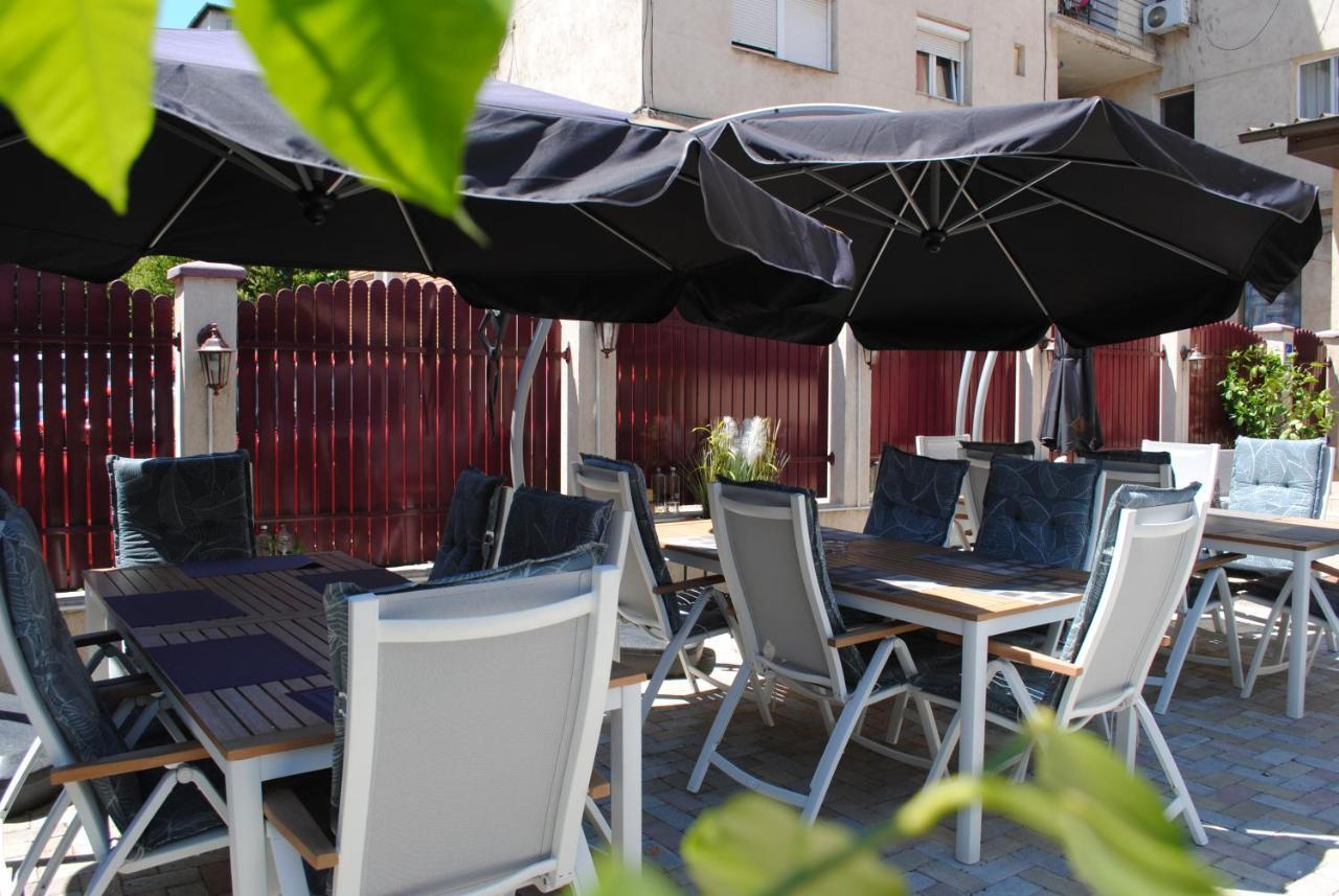 Hotel Corona Drobeta Turnu Severin Dış mekan fotoğraf